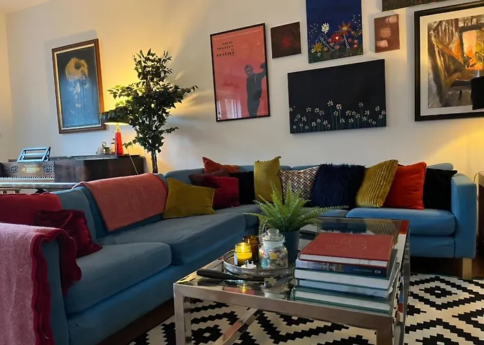 Charming City Townhouse